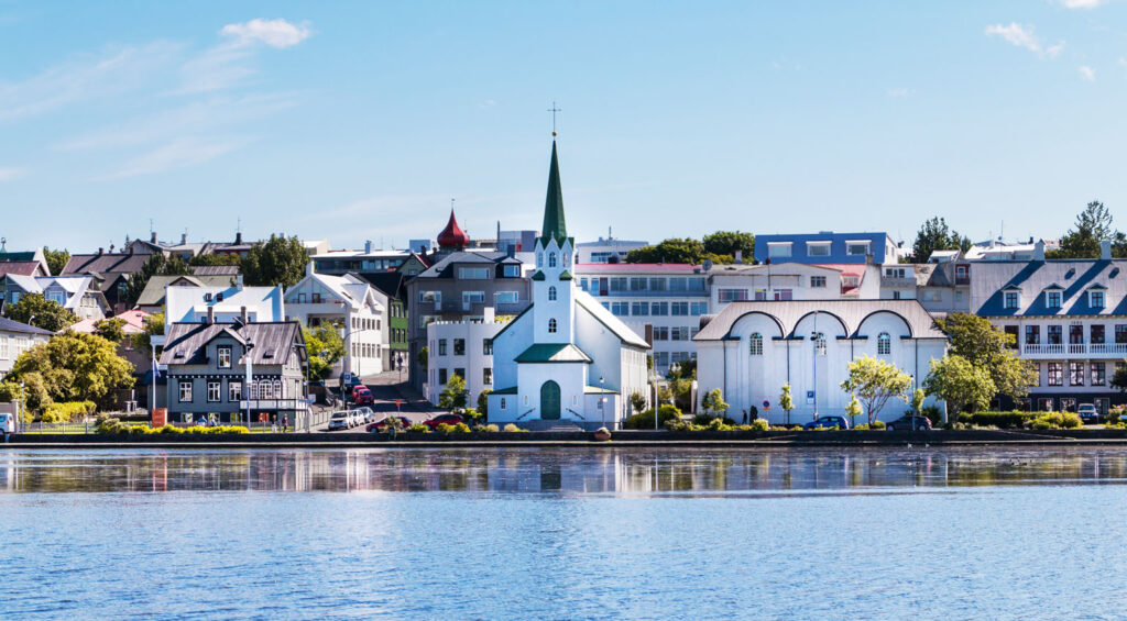 Buddymoon Travel - Reykjavik