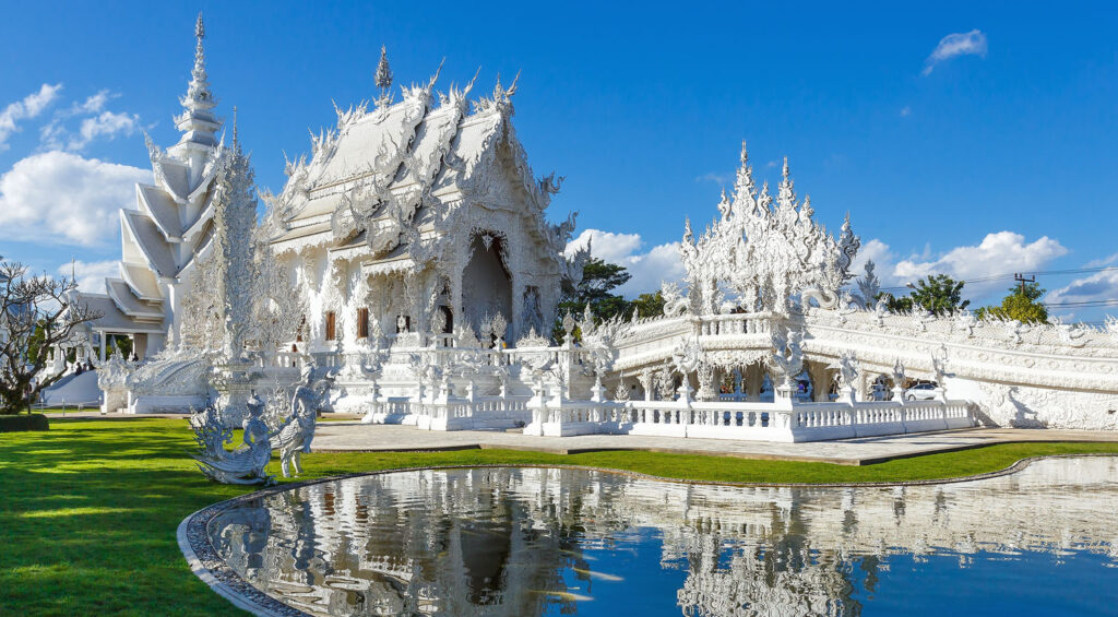 Hidden Gems in Thailand - Chiang Rai's Ethereal White Temple
